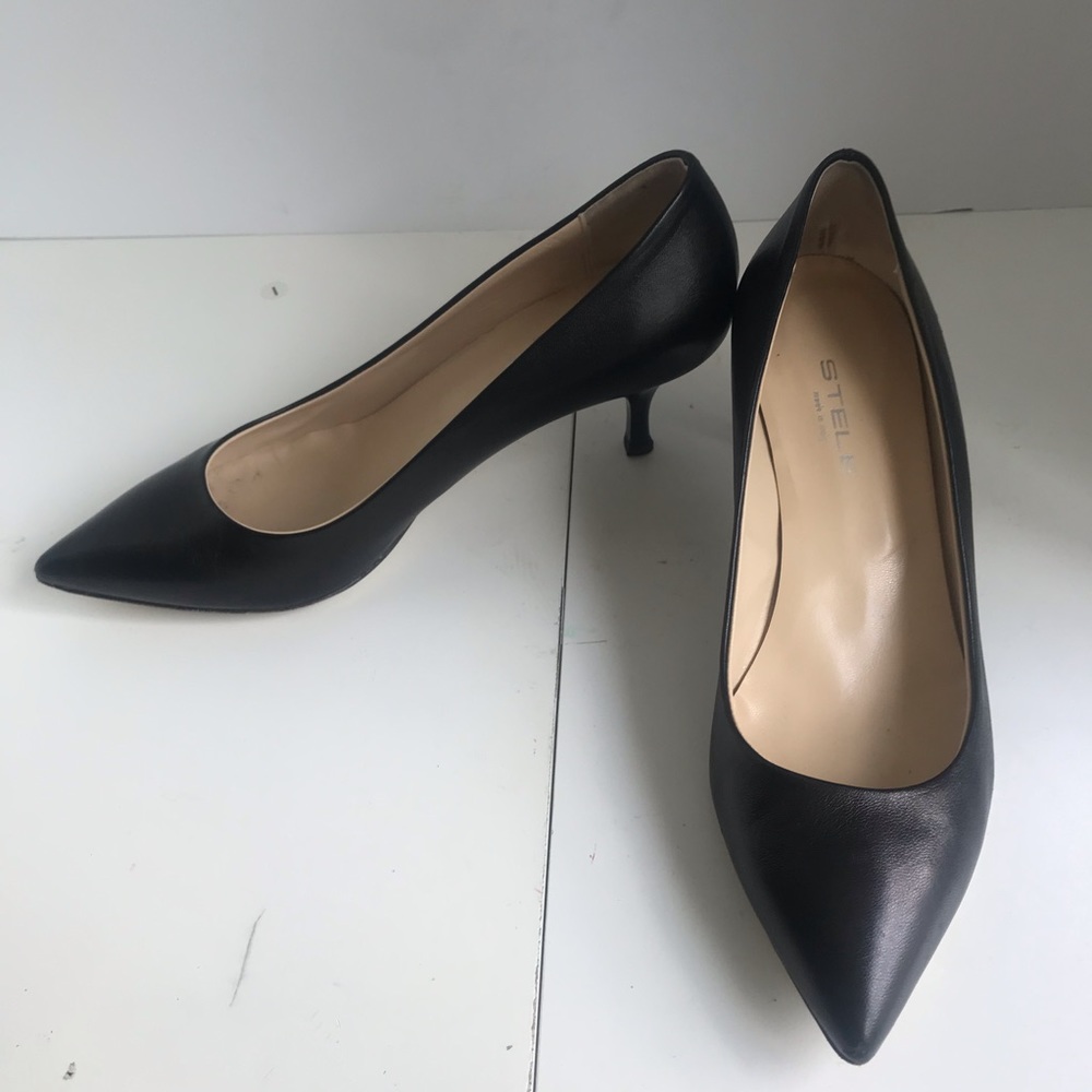 Stele Black Leather Pumps EU 40